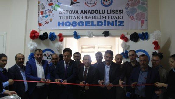 Artova Anadolu Lisesi Tübitak 4006 Bilim Fuarı Açıldı