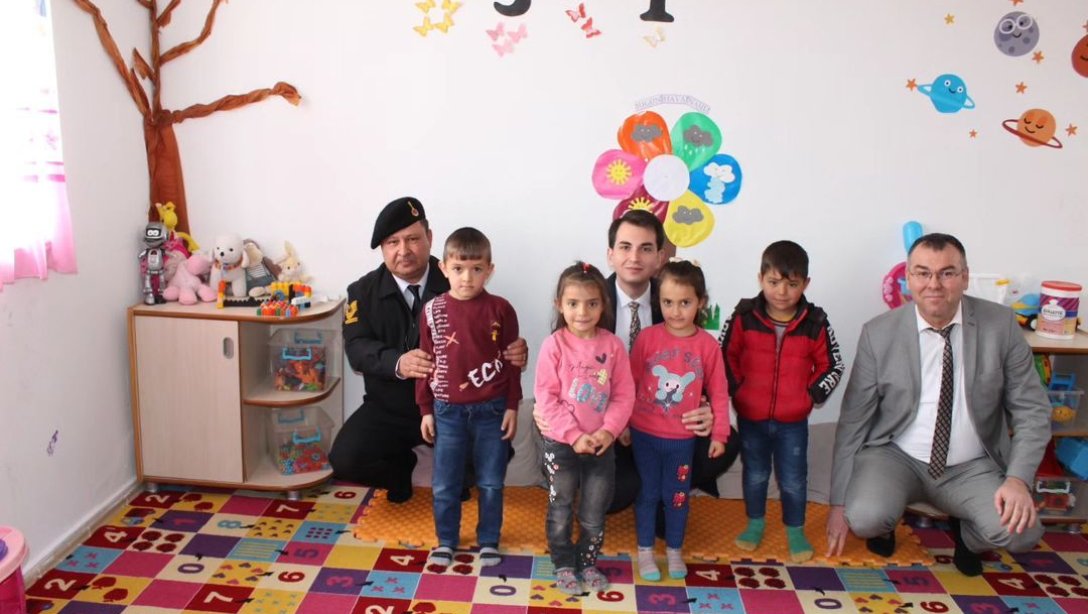 Kaymakamımız Sayın Erkan ATAM, Köy Okullarını Ziyaret Etti.