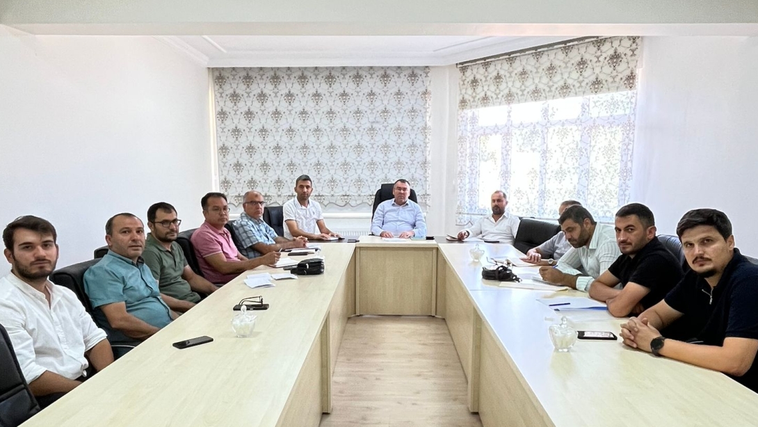 2025-2026 Eğitim Öğretim Yılı Sene Başı Müdürler Kurulu toplantısı yapıldı
